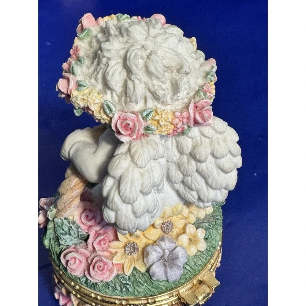 Dreamsicles collection resin angel trinket box hinged flower basket‎ 10355
